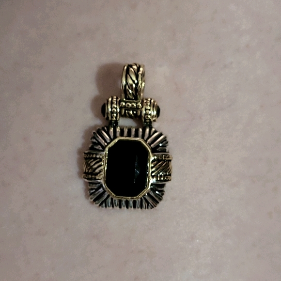 Silver & gold tone vintage pendant black stone - Picture 2 of 5